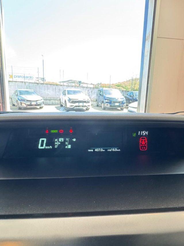 TOYOTA Prius+ 1.8 executive