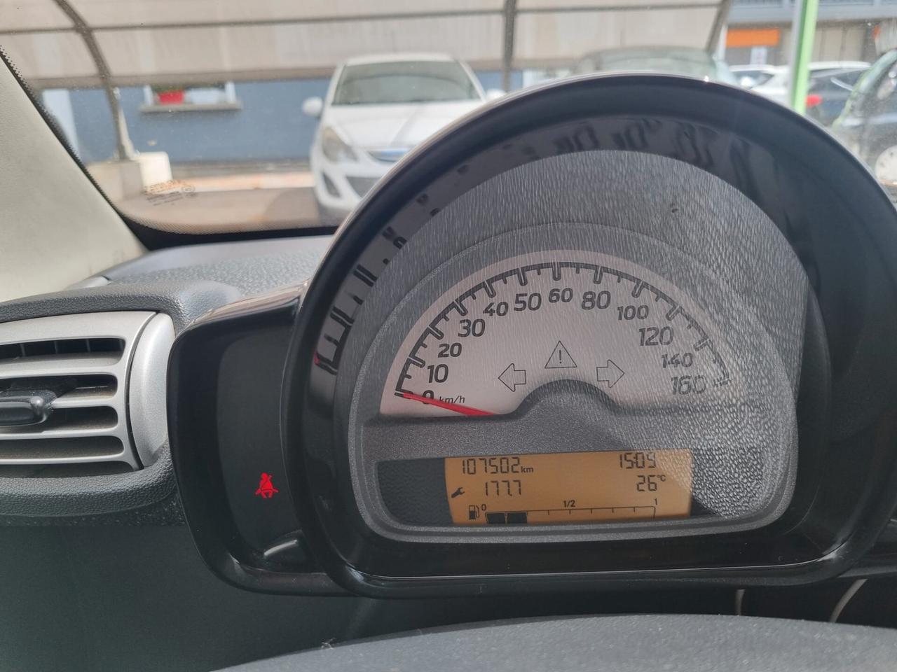 Smart ForTwo 1000 52 kW coupé pure