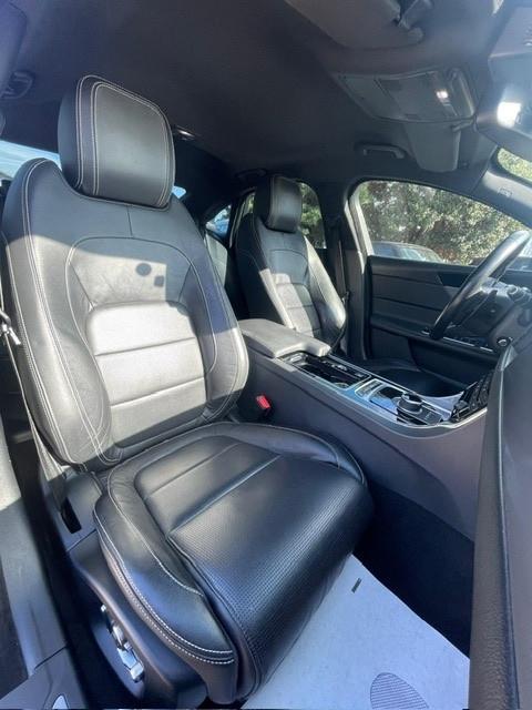 Jaguar XF 3.0 D V6 300 CV aut. R-Sport