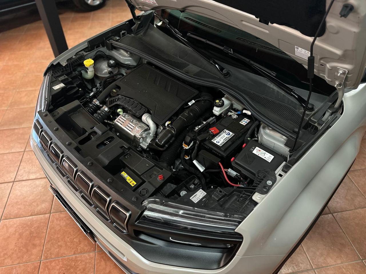 Jeep Avenger 1.2 Turbo Summit 2025 #10949