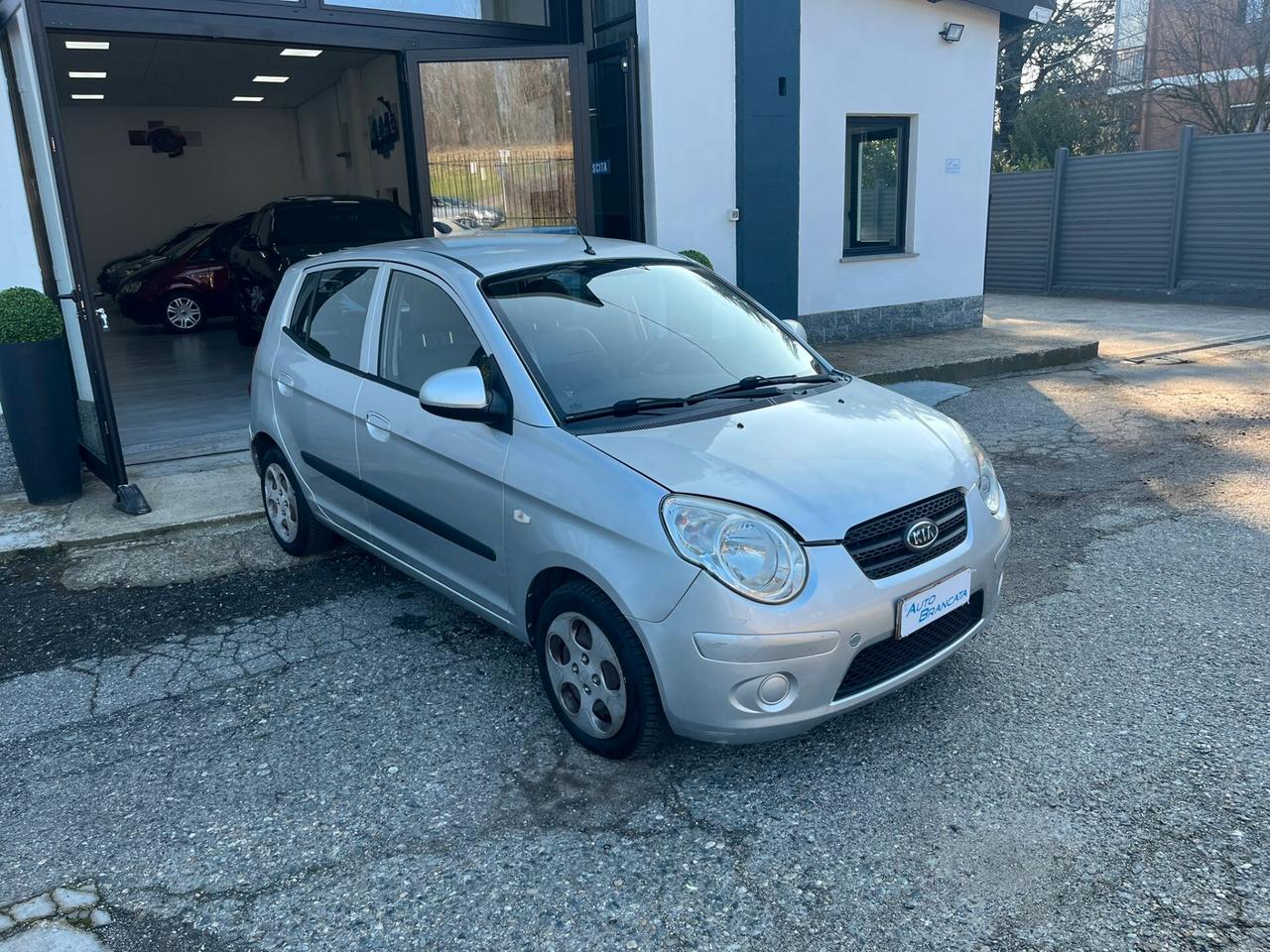 Kia Picanto 1.0