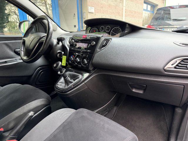 LANCIA Ypsilon 1.2 69CV CLIMA SENSORI PARCHEGGIO POSTERIORI