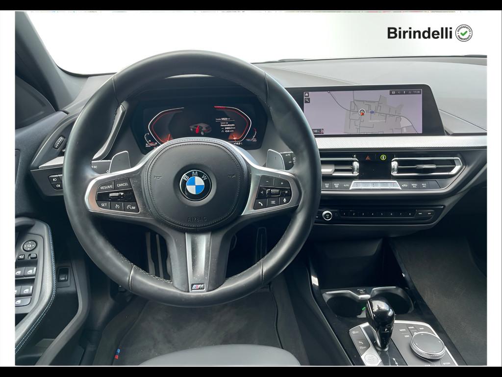 BMW Serie 1 (F40) - 118d 5p. Msport