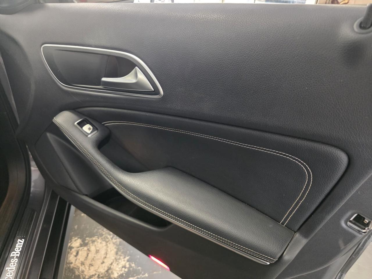 Mercedes-benz GLA 200 180 d Automatic Sport