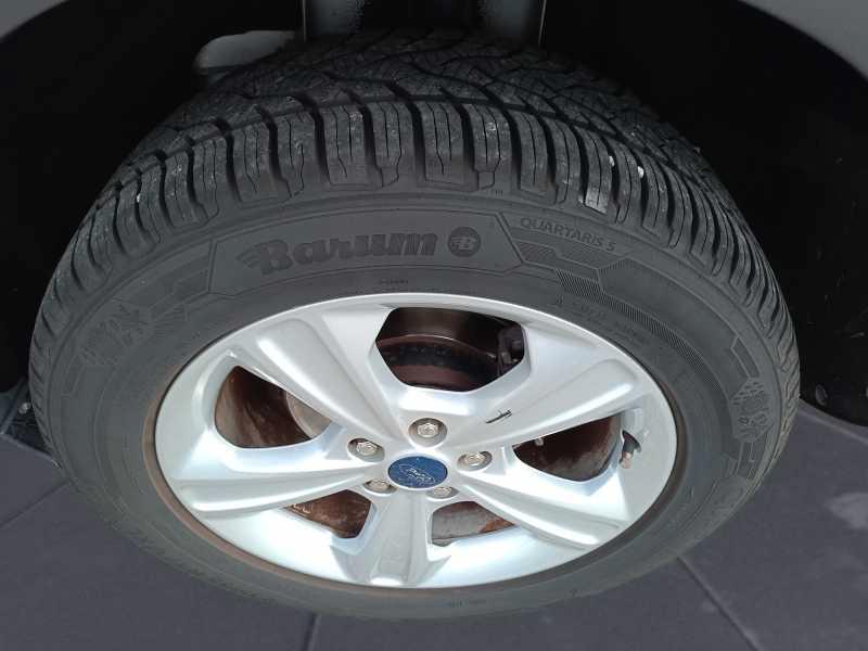 FORD Kuga 2.0 tdci Titanium 2WD