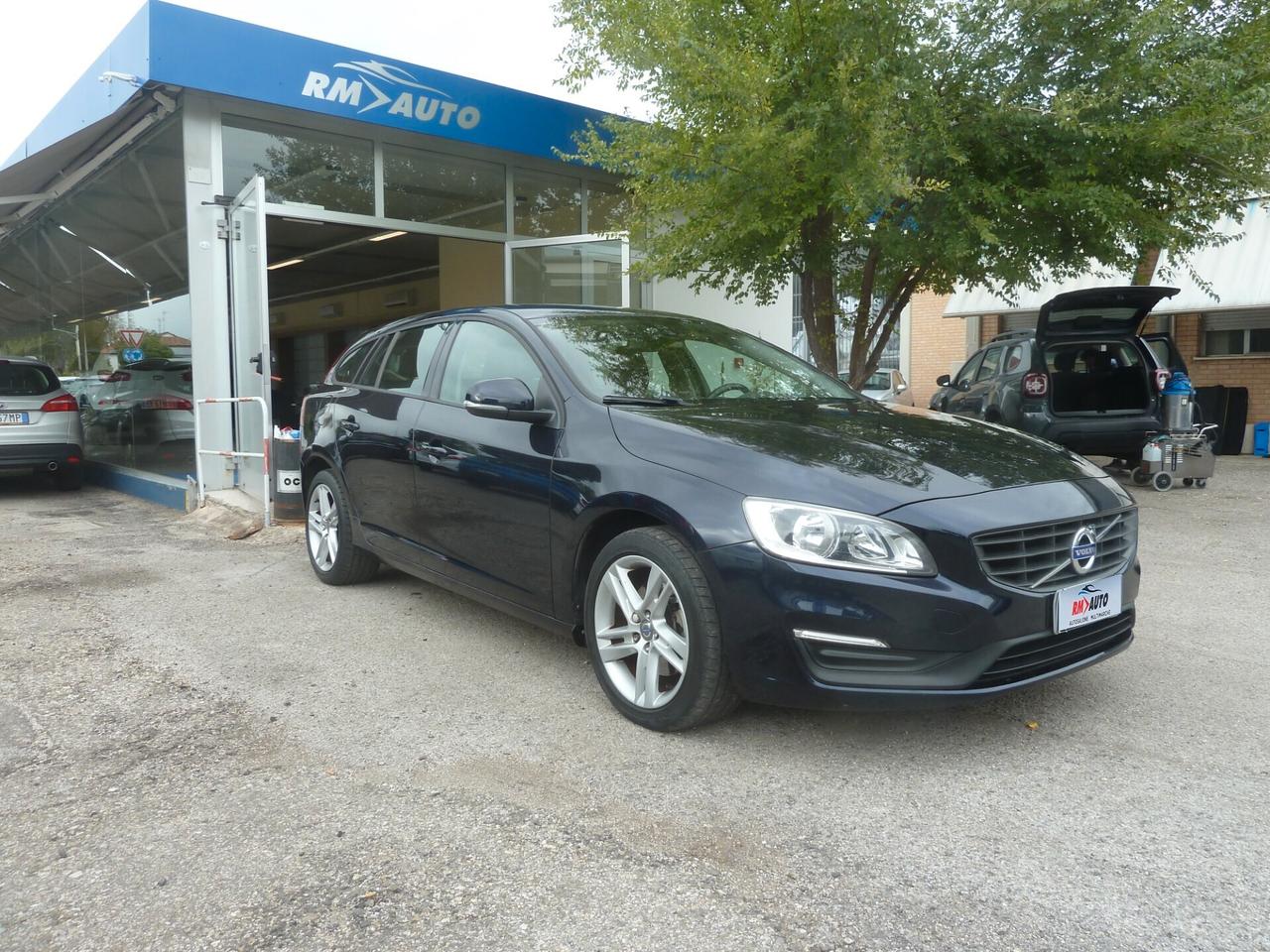 Volvo V60 D3 Geartronic Summum EURO 6