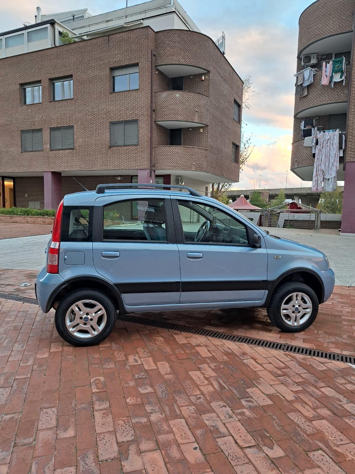 Fiat Panda 1.3 MJT 16V 4x4 Climbing