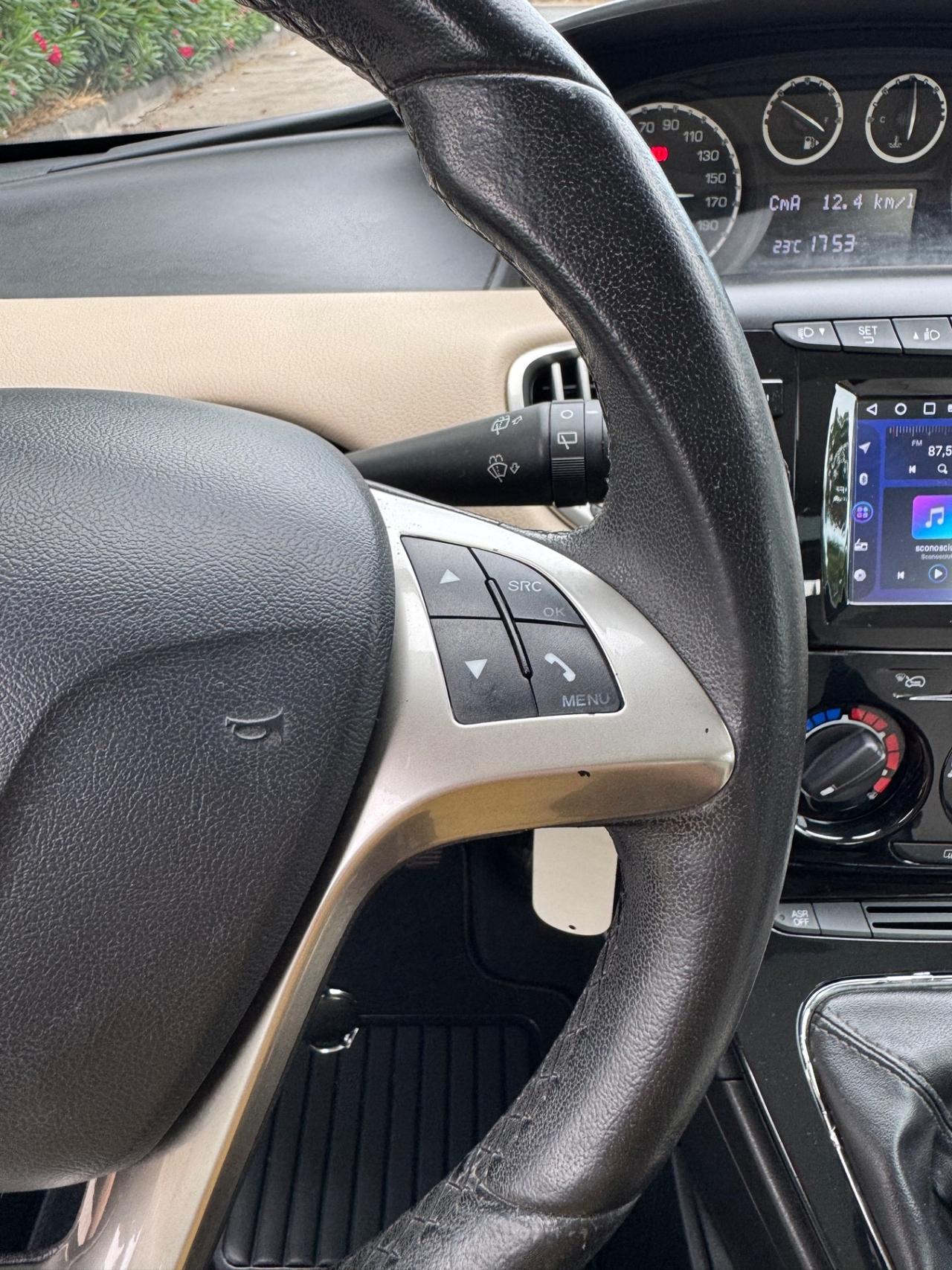 Lancia Ypsilon 1.2 TETTO APRIBILE