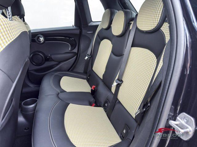 MINI Cooper 5 porte 1.5 Resolute