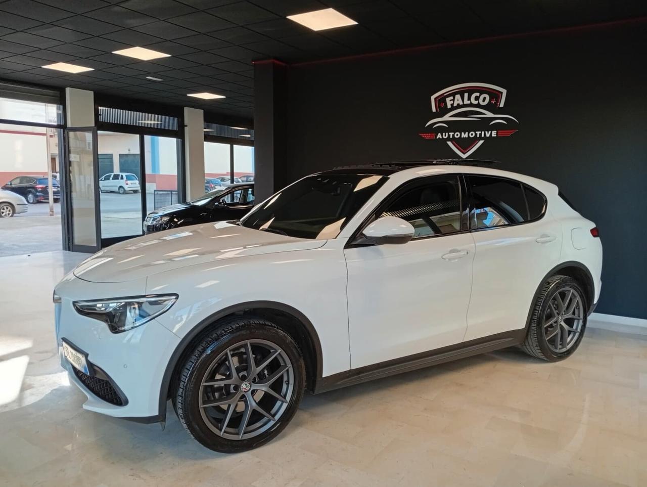 Alfa Romeo Stelvio 2.2 Turbodiesel 210 CV AT8 Q4 Super