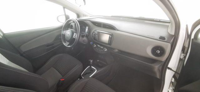 TOYOTA Yaris 1.5 Hybrid 5 porte Business