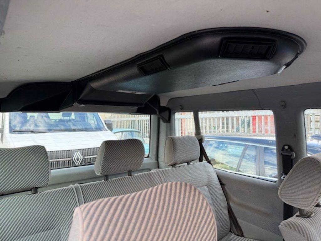 Volkswagen Transporter 2.5 Benzina 7 posti Caravelle GL