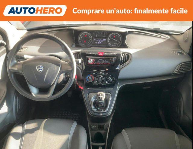 LANCIA Ypsilon 1.2 69 CV 5 porte Silver