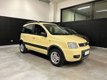 Fiat Panda 1.2 BENZINA/METANO - OK NEOPATENTATI - DISTRIBUZIONE OK !