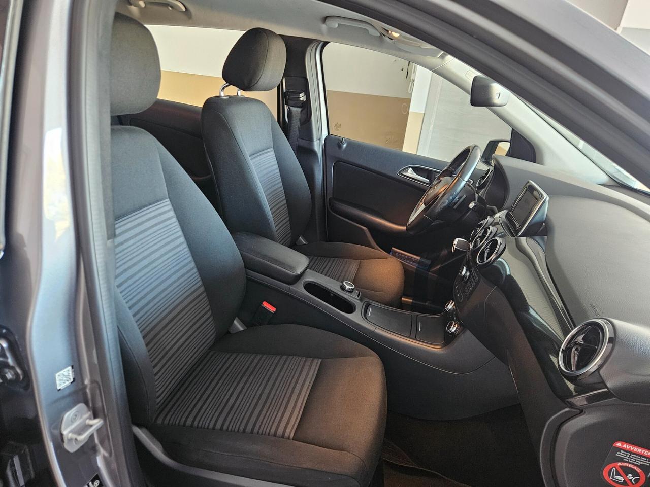 Mercedes-benz B 180 B 180 CDI Automatic Premium