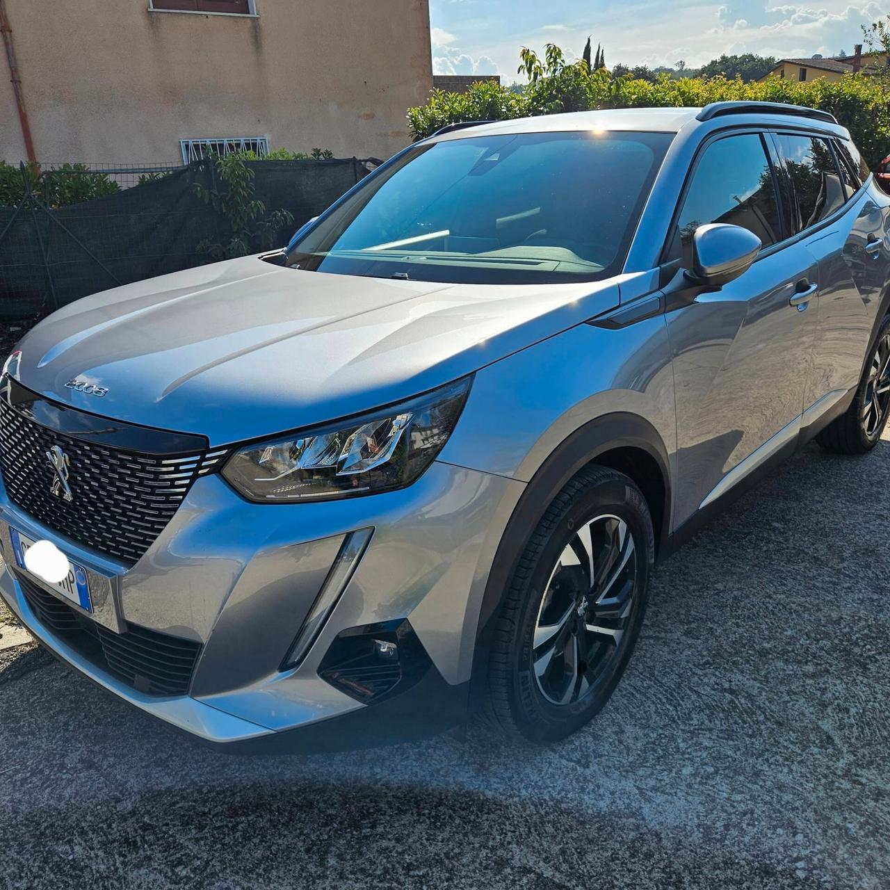 Peugeot 2008 BlueHDi 130cv EAT8 Allure 2021