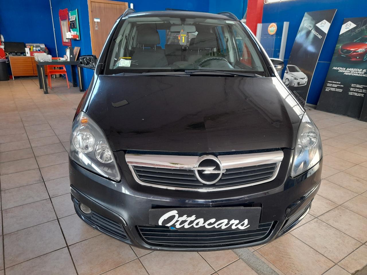 Opel Zafira 1.6 16V Twinport Cosmo
