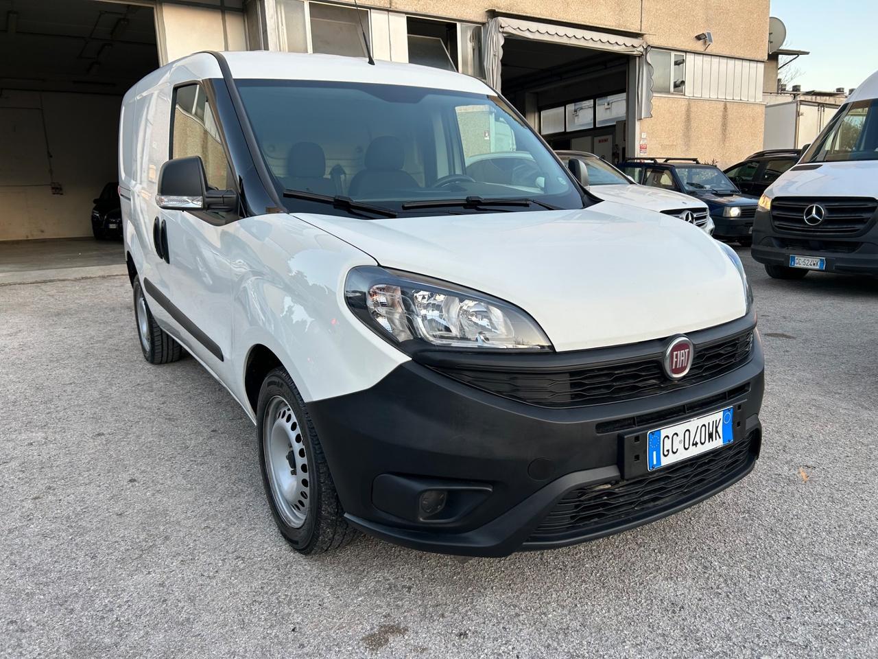 Fiat Doblò 1.4 T-Jet Natural Power Long 2020
