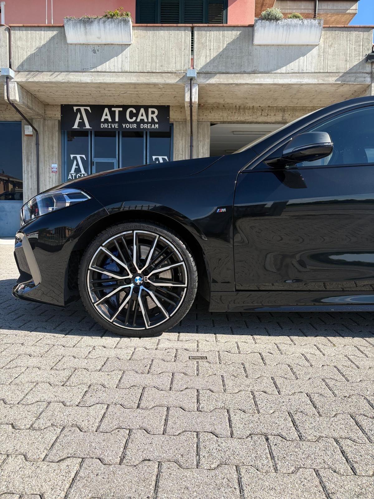 Bmw 135 M 135i xDrive Colorvision Edition