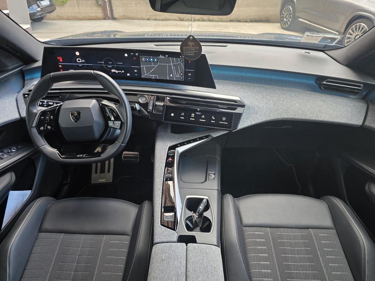 Peugeot 3008 Hybrid 136 e-DCS6 GT