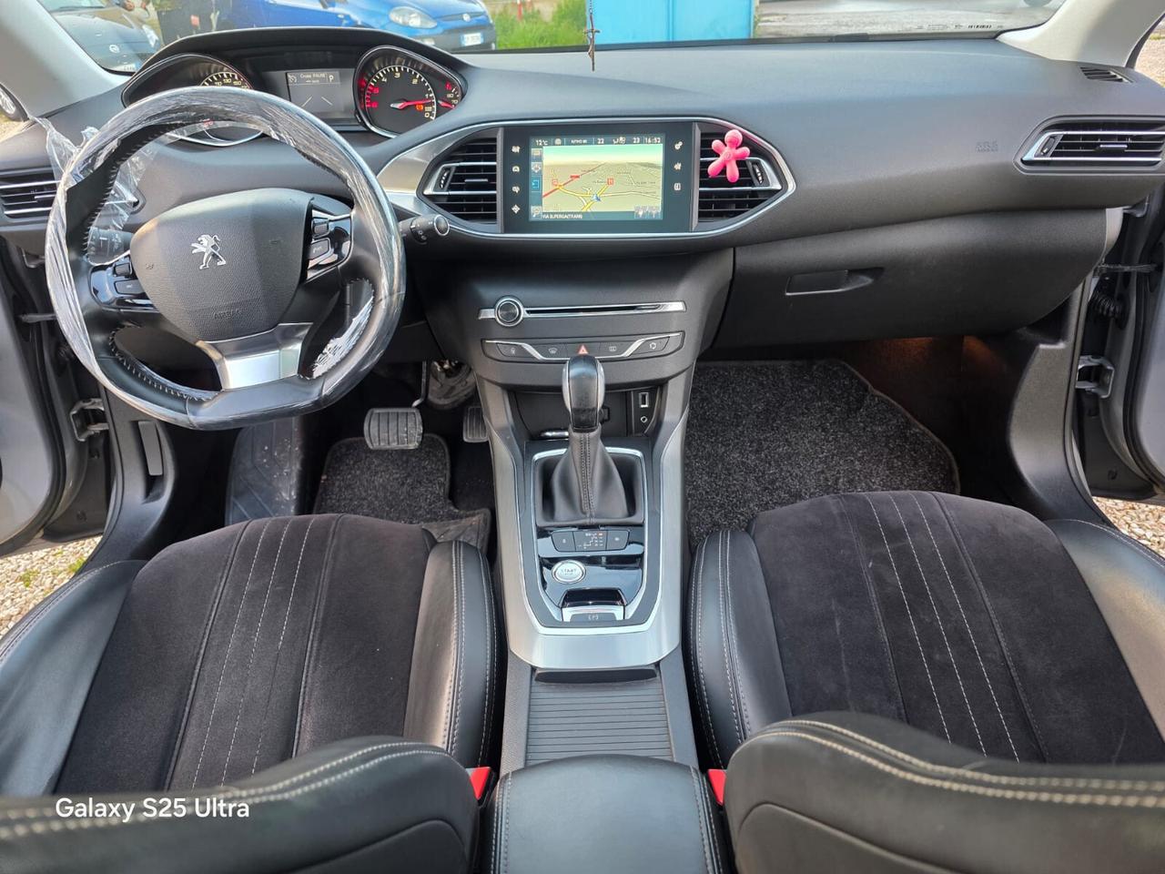 Peugeot 308 BlueHDi 150 S&S EAT6 GT Line 2015