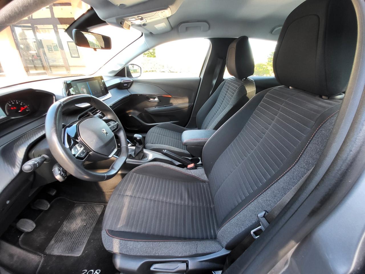 Peugeot 208 PureTech 100 Stop&Start 5 porte Allure