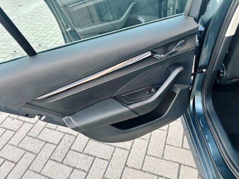 Skoda Octavia 2.0 TDI Wagon Style