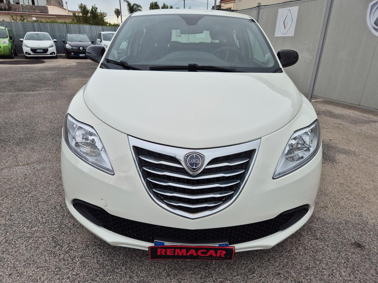 Lancia YPSILON 1.2 69 CV 5 porte RESTAYLING NUOVA FULL