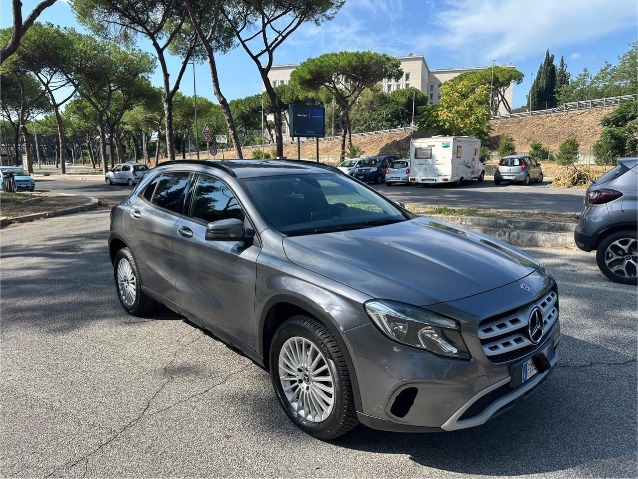 Mercedes-benz GLA 180 d Automatic Sport