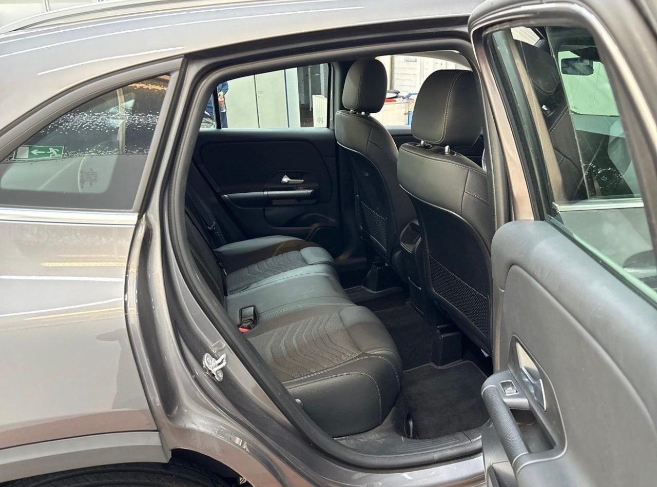 Mercedes-benz Gla 180d Automatic Sport