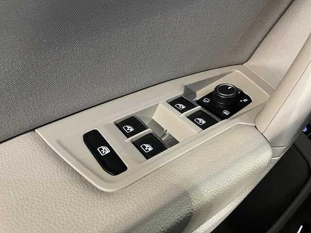 Volkswagen Tiguan 2ª serie 1.4TSI eHYBRID 204CV DSG Elegance (PHEV)