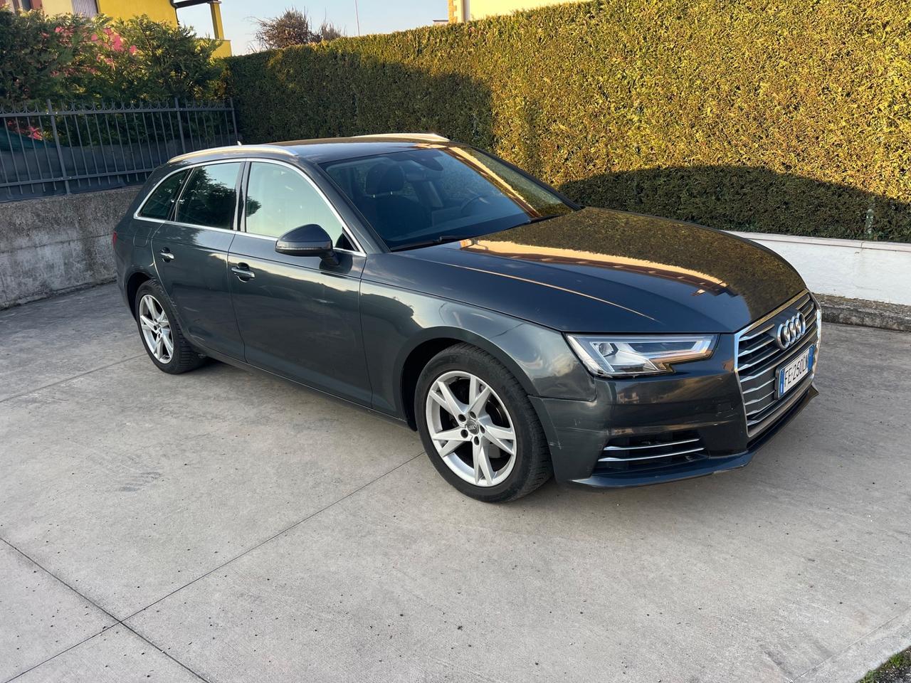 Audi A4 Avant 2.0 TDI 122 CV Business Sport