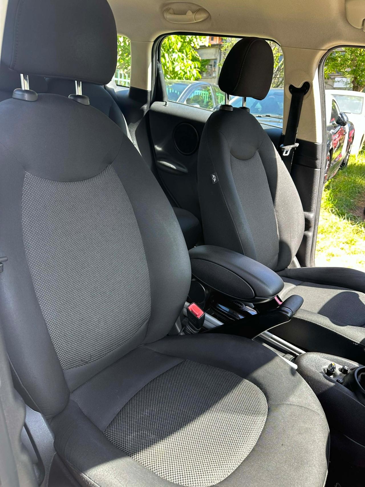 Mini COUNTRYMAN 1.6 COOPER D NEOPAT KMCERT GARANZ