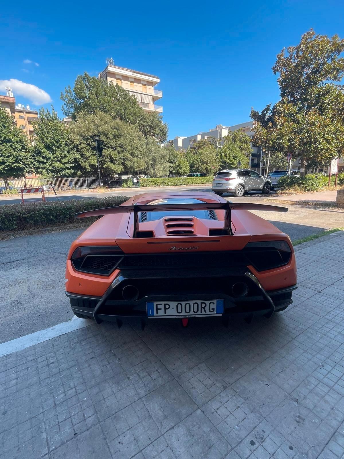 Lamborghini Huracan Huracán 5.2 V10 Performante Coupé