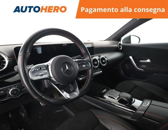 MERCEDES-BENZ A 180 d Automatic Premium