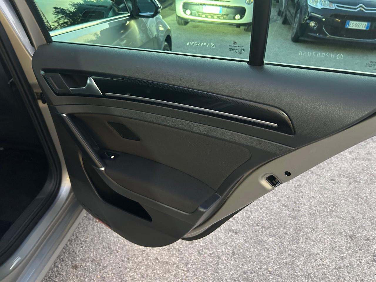 Volkswagen Golf Variant 1.6 TDI 110 CV DSG