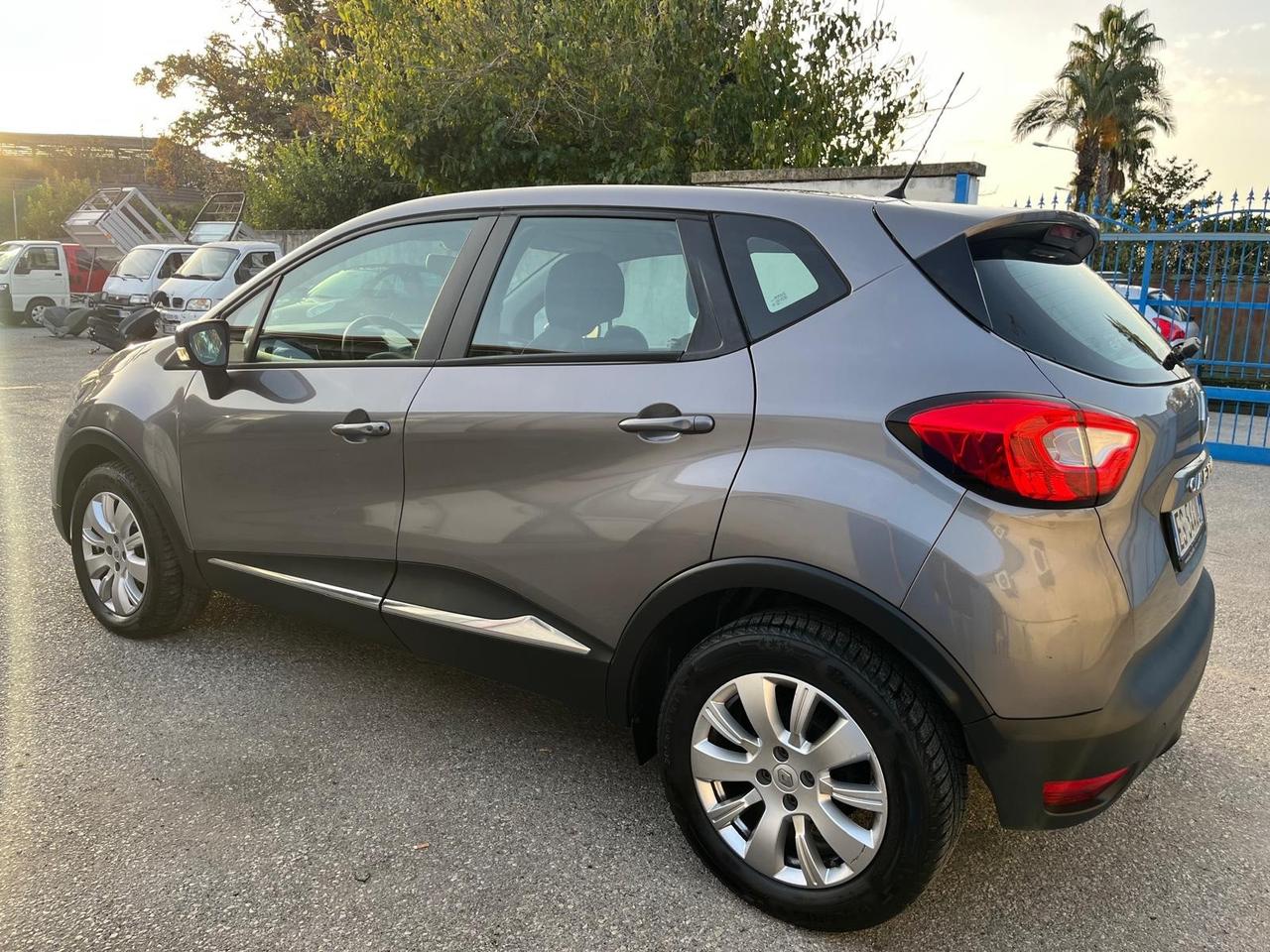 Renault captur 1.5 dci/90cv-full-2013