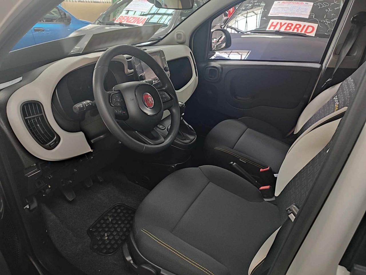 Fiat Panda PANDINA 1.0 HYBRID 70CV