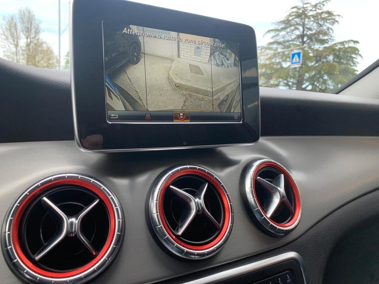 Mercedes-benz CLA 200d Premium AMG Pack Neopat.