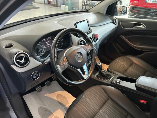 MERCEDES-BENZ B 200 CDI Premium