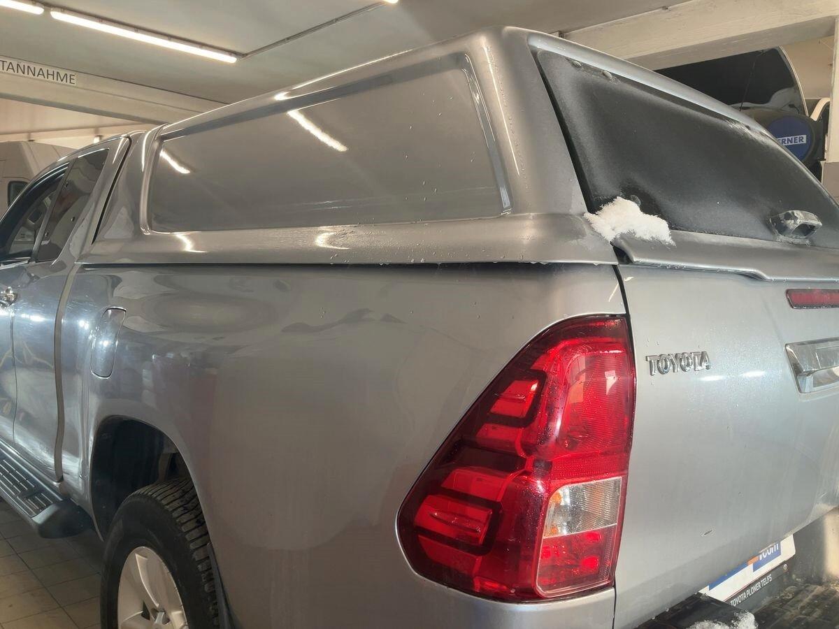 Toyota Hilux 2.4 D-4D 4WD 2 porte Extra Cab Comfort