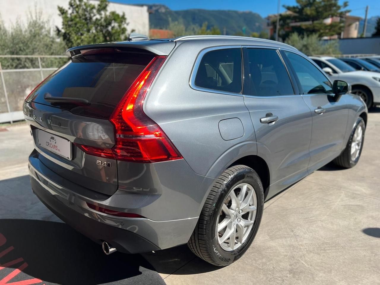 Volvo XC 60 XC60 B4 (d) AWD Geartronic Momentum Pro