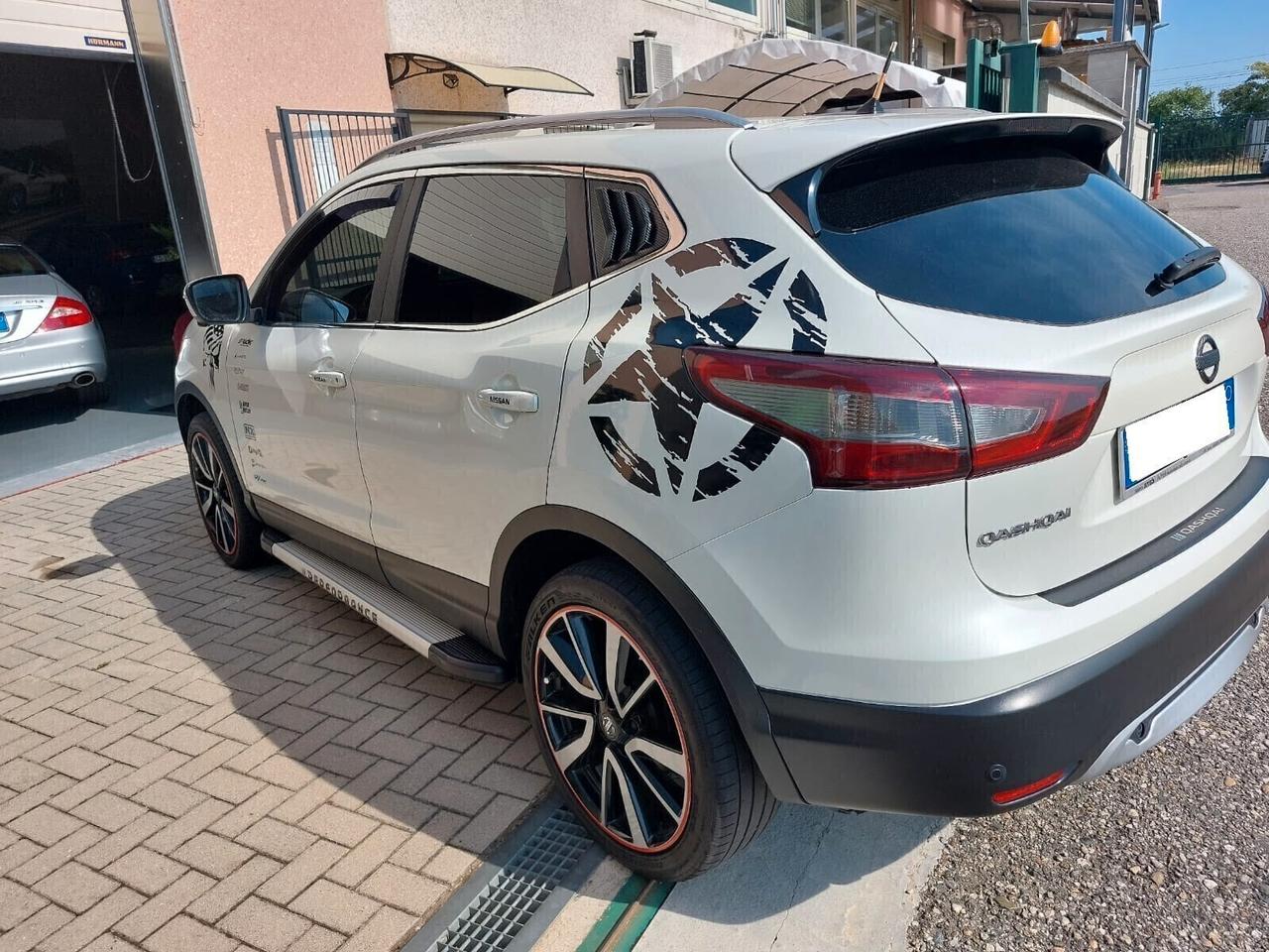Nissan Qashqai 1.6 dCi 2WD Tekna 130CV XTRONIC