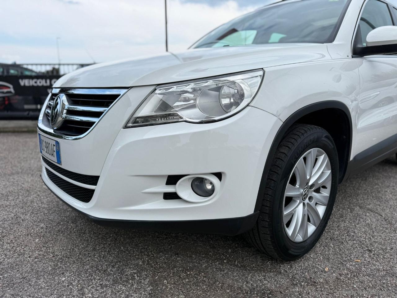 VOLKSWAGEN Tiguan 2.0 16V TDI 4 MOTION 4X4 DPF Sport & Style