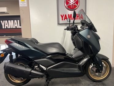 Yamaha X-Max 300 Tech max