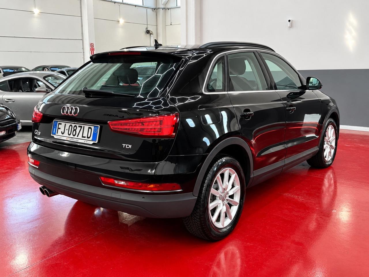Audi Q3 2.0 TDI 120 CV S tronic Sport