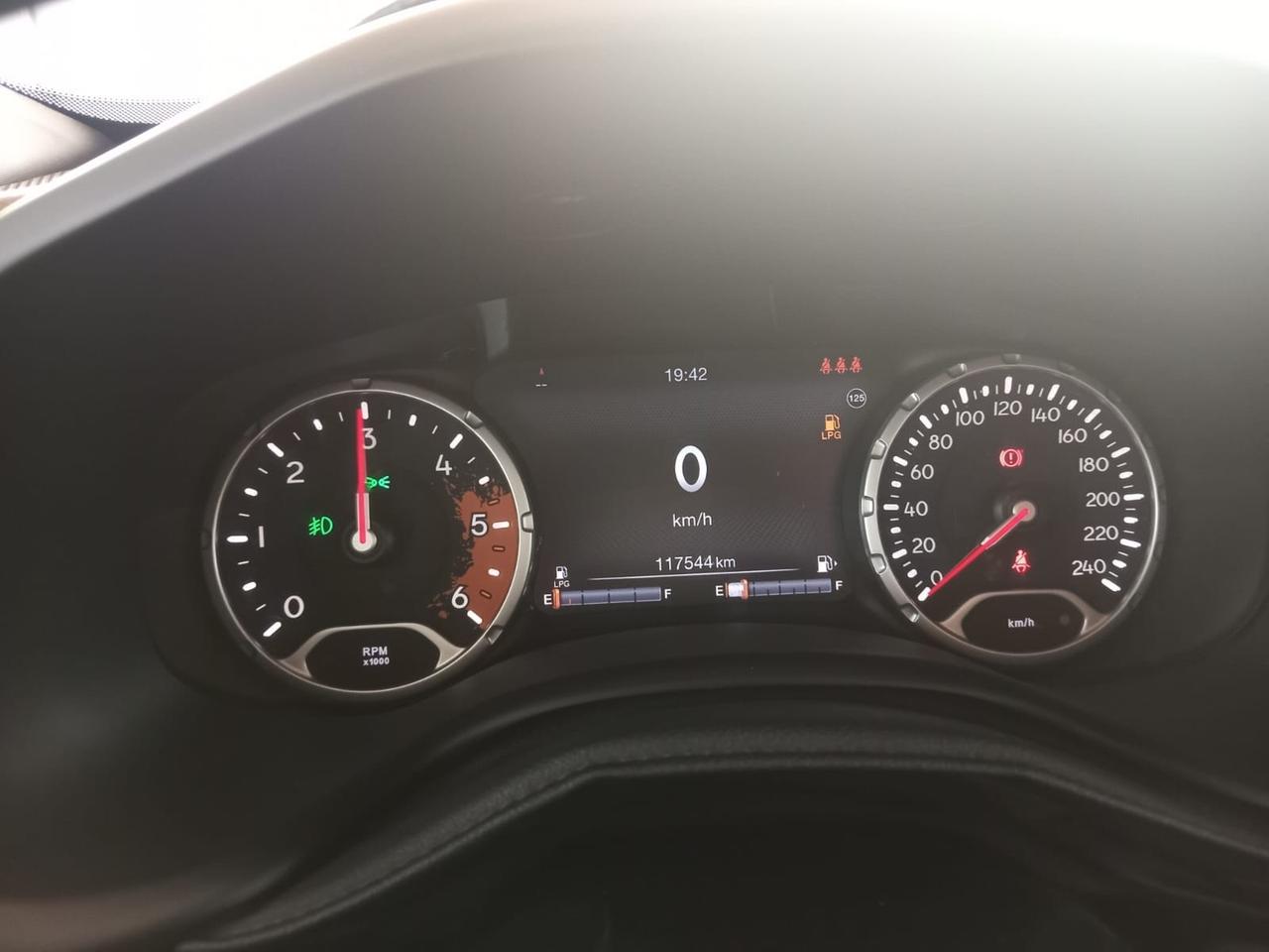 RENEGADE 1.4 T-Jet 120 CV GPL DI SERIE PERFETTA QUAL PROVA