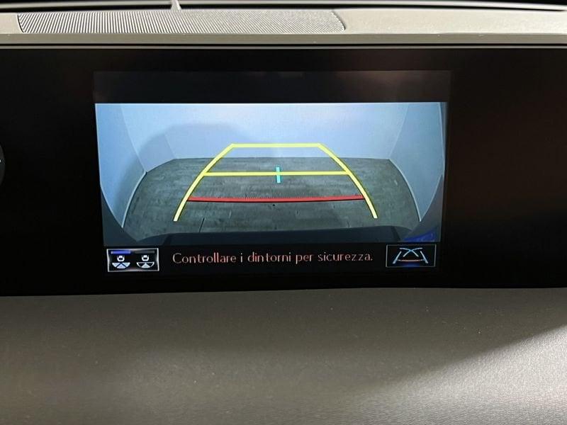 Lexus UX Hybrid Premium