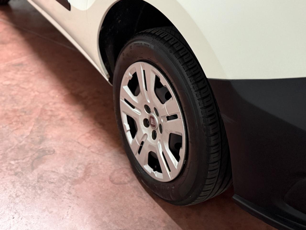 FIAT DOBLÒ CASSONE / PORTA LATERALE