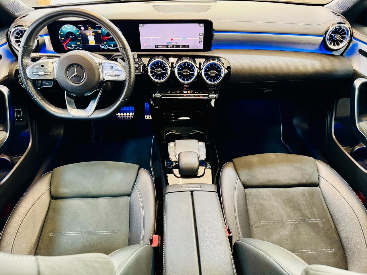 Mercedes-benz CLA 220d AMG Premium / Tetto / R.Cam.